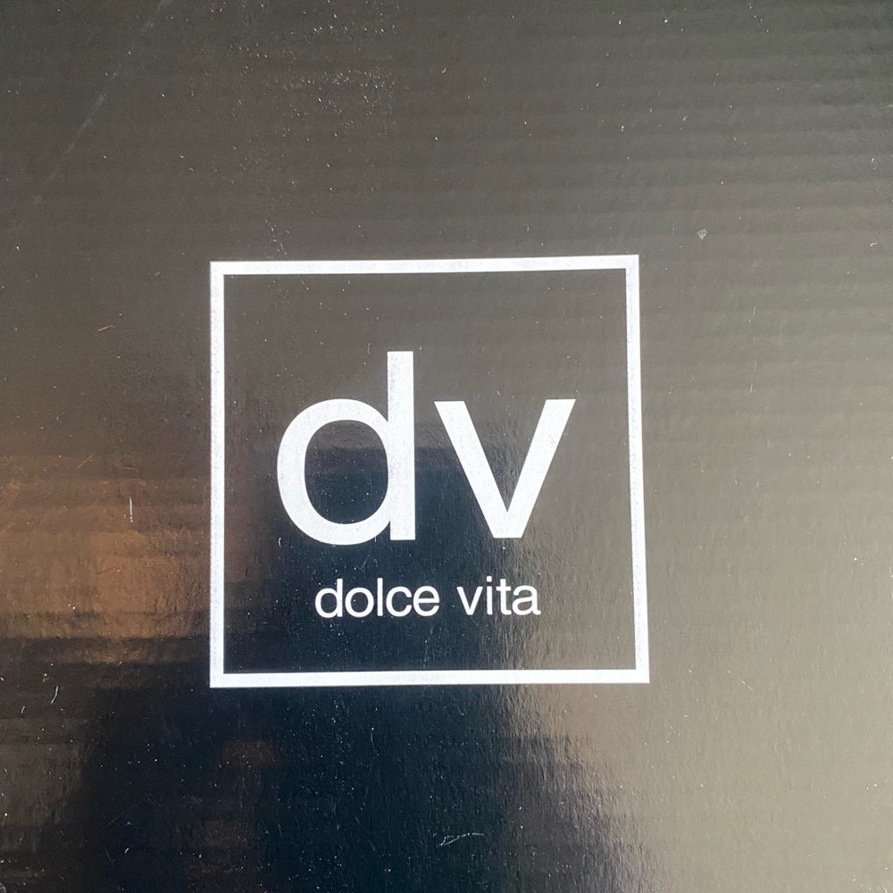 Dolce Vita Boots Girls Size 3 
NIB - Picture 7 of 8